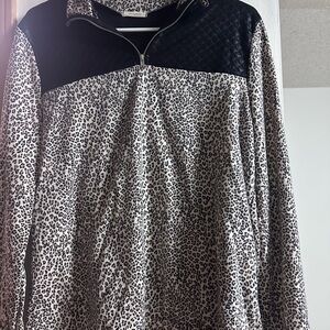 12 Pm By Mon Ami Leopard Print Top with Black Accent